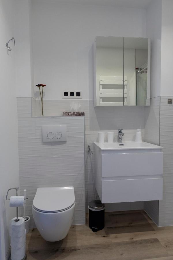 브뤼셀 Modern Duplex With Garden 아파트 외부 사진